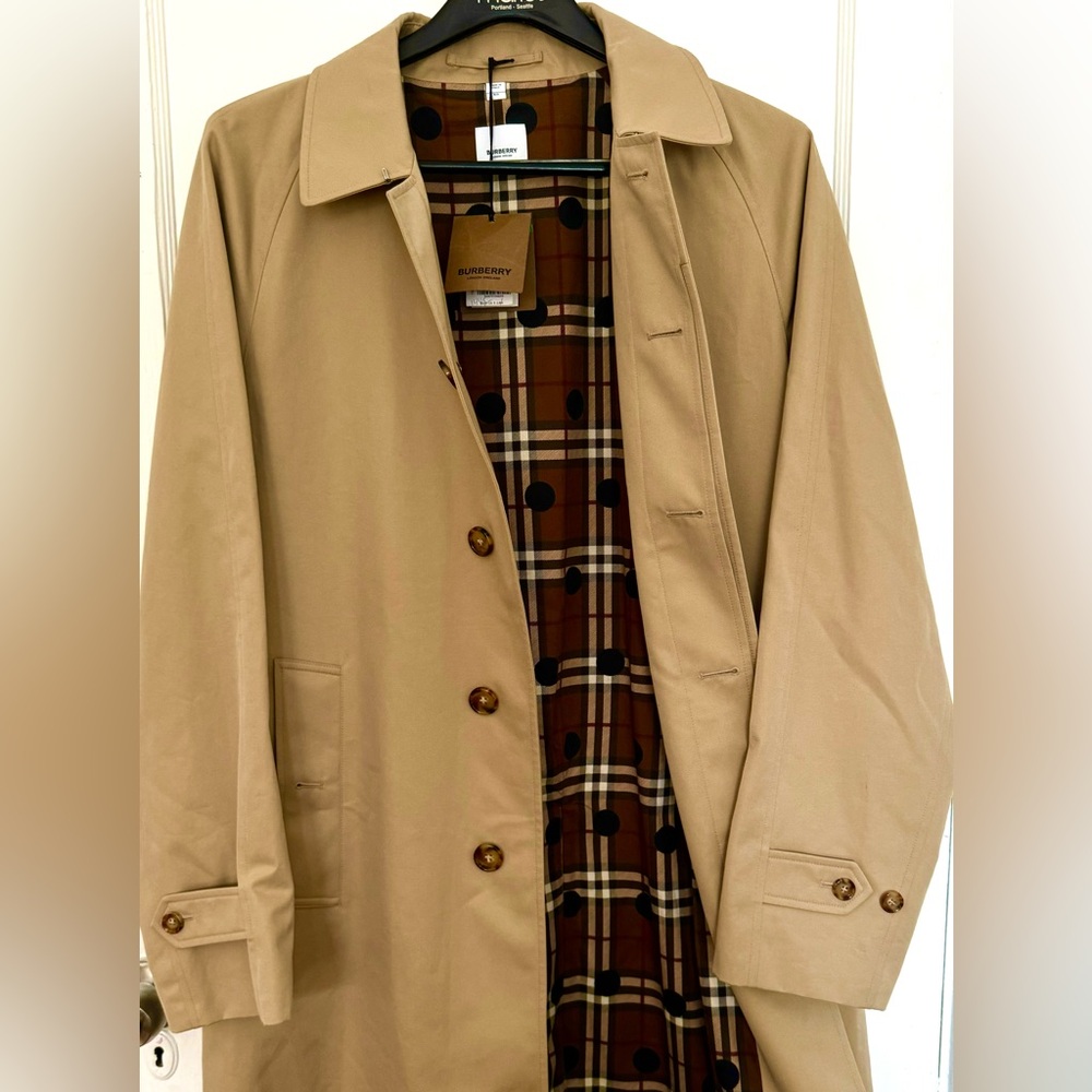 BURBERRY Honey-Beige Raincoat w/Checkered Lining, sz.50, 100% Genuine, Italy,NWT